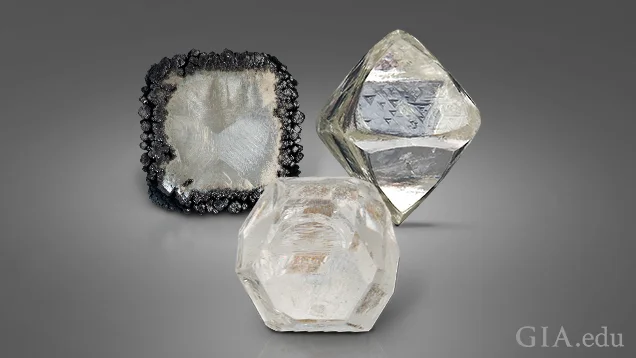 Read more about the article DIFFERENCE BETWEEN NATURAL DIAMONDS AND LAB-GROWN DIAMONDS