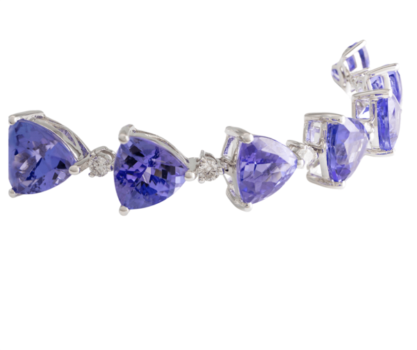 18K White Gold Tanzanite and 17 Diamond Tennis Bracelet - Image 3