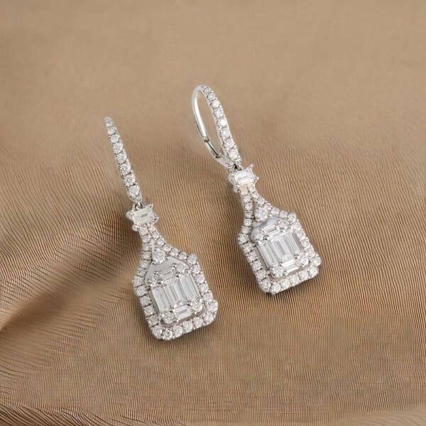 18K White Gold 84 Diamond Earrings - Image 2