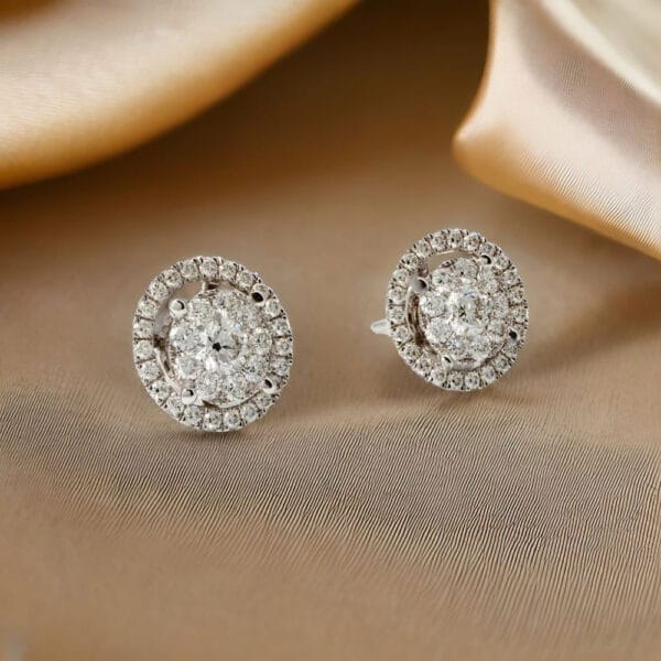 18K White Gold 66 Diamond Fancy Stud Earrings - Image 3